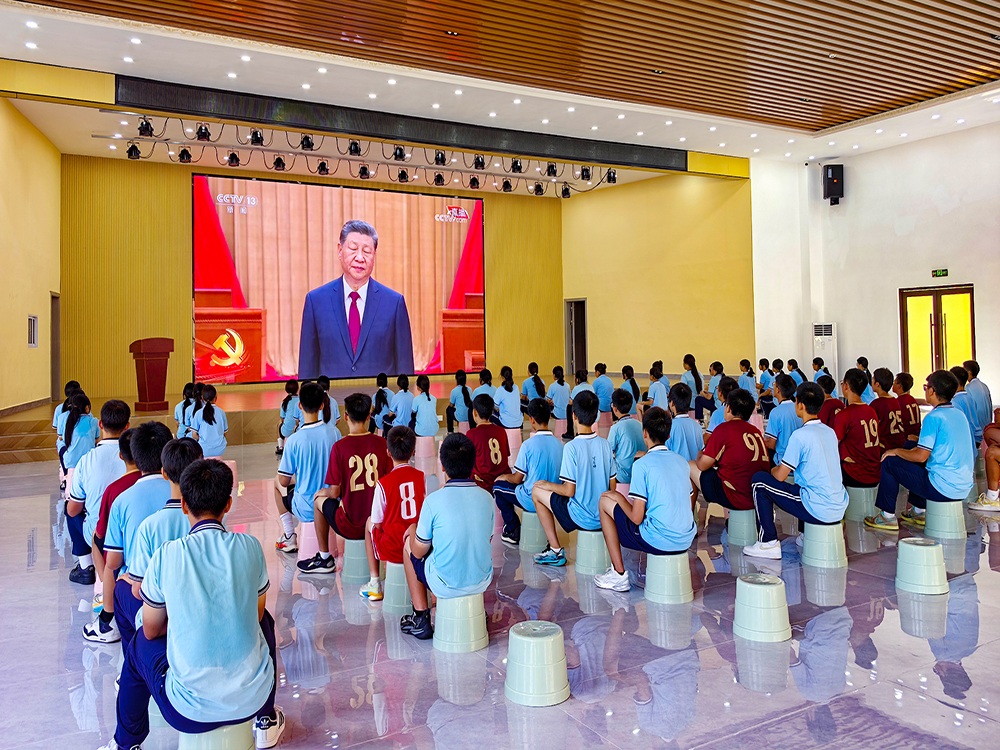 东莞青少年叛逆改变学校怎么联系？本地寄宿培育机构选择指南