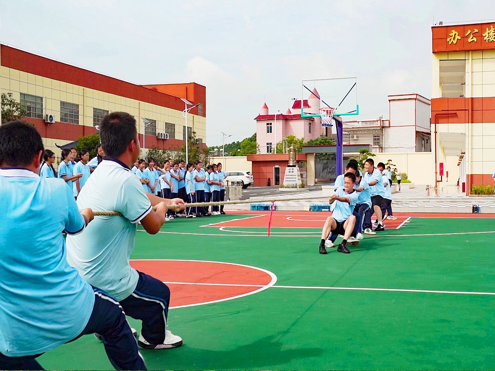 东莞有资质的小孩子叛逆改变学校怎么联系